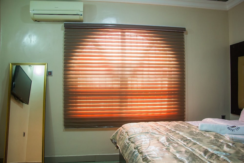 Sylva Conference Room