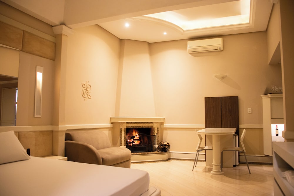 Luxury Suite, 1 King Bed photo 1