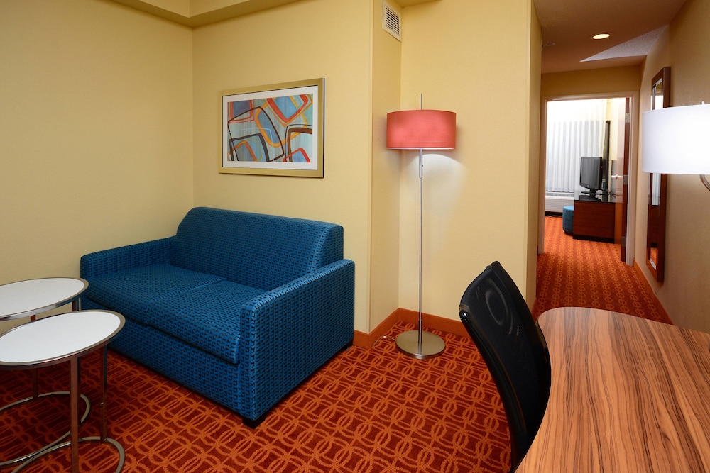 Suite, 1 Bedroom (Hearing Accessible)