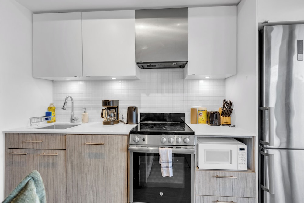 Royal Suite, 2 Bedrooms, Balcony, City View, photo 6