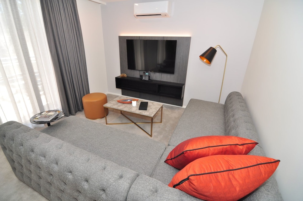 Two Bedroom Apartment Suite photo 3