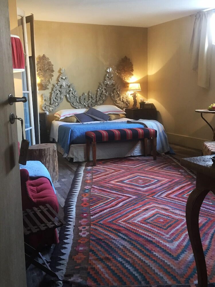 Suite (Bellegarde)