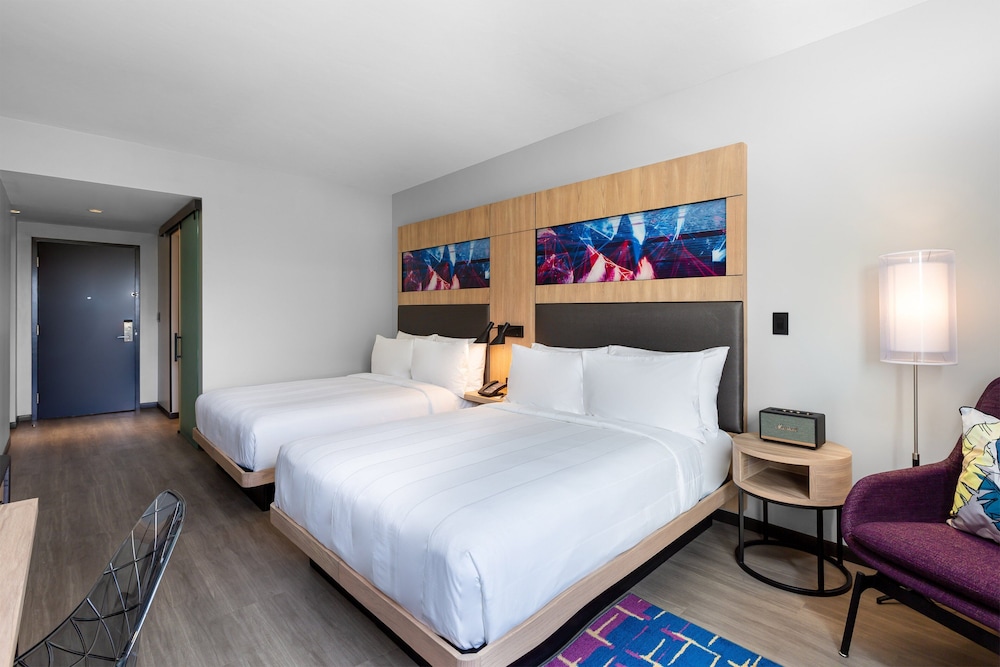 aloft, Room, 2 Queen Beds - Photo 3