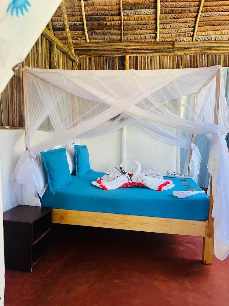 Classic Double or Twin Room, Balcony, Sea View photo 1