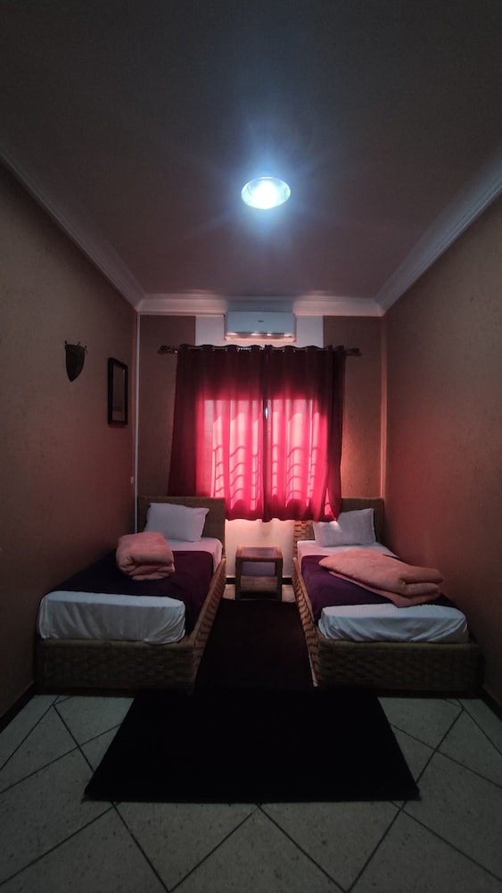 Apartment, 2 Bedrooms, City View photo 3