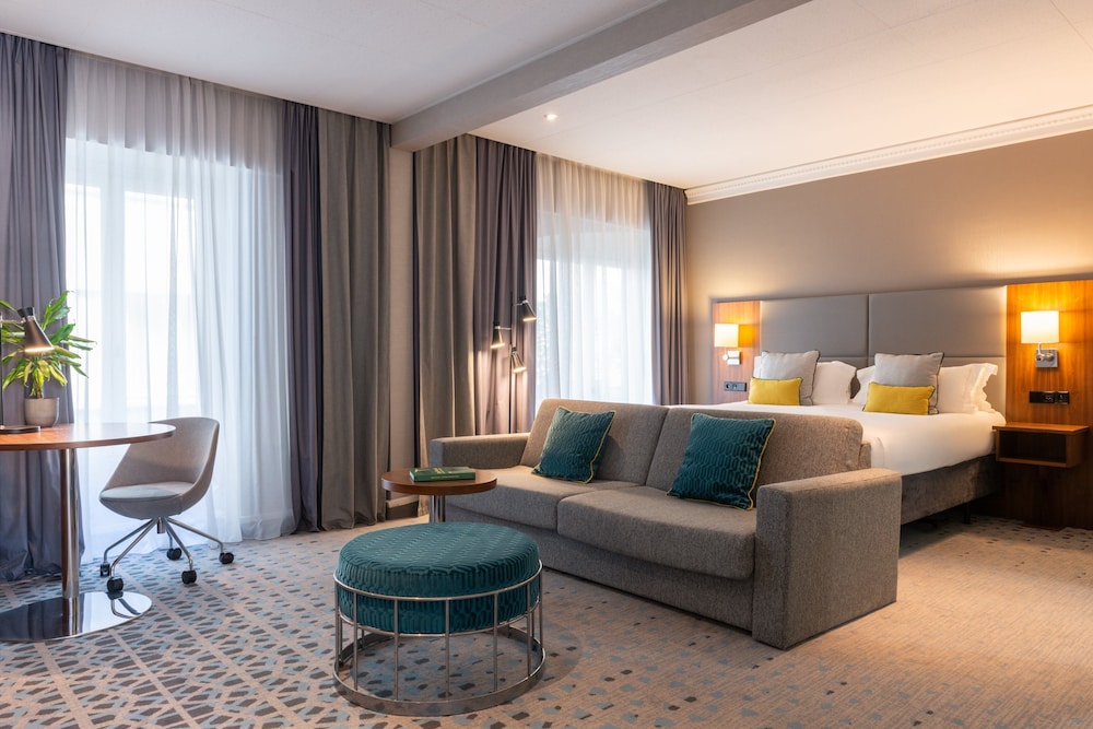 Junior Suite, 1 King Bed