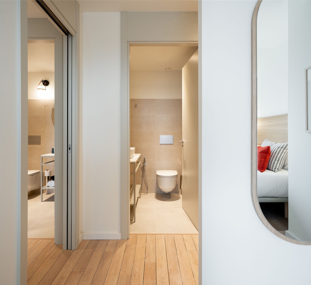 Apartment, 2 Bedrooms - Photo 6