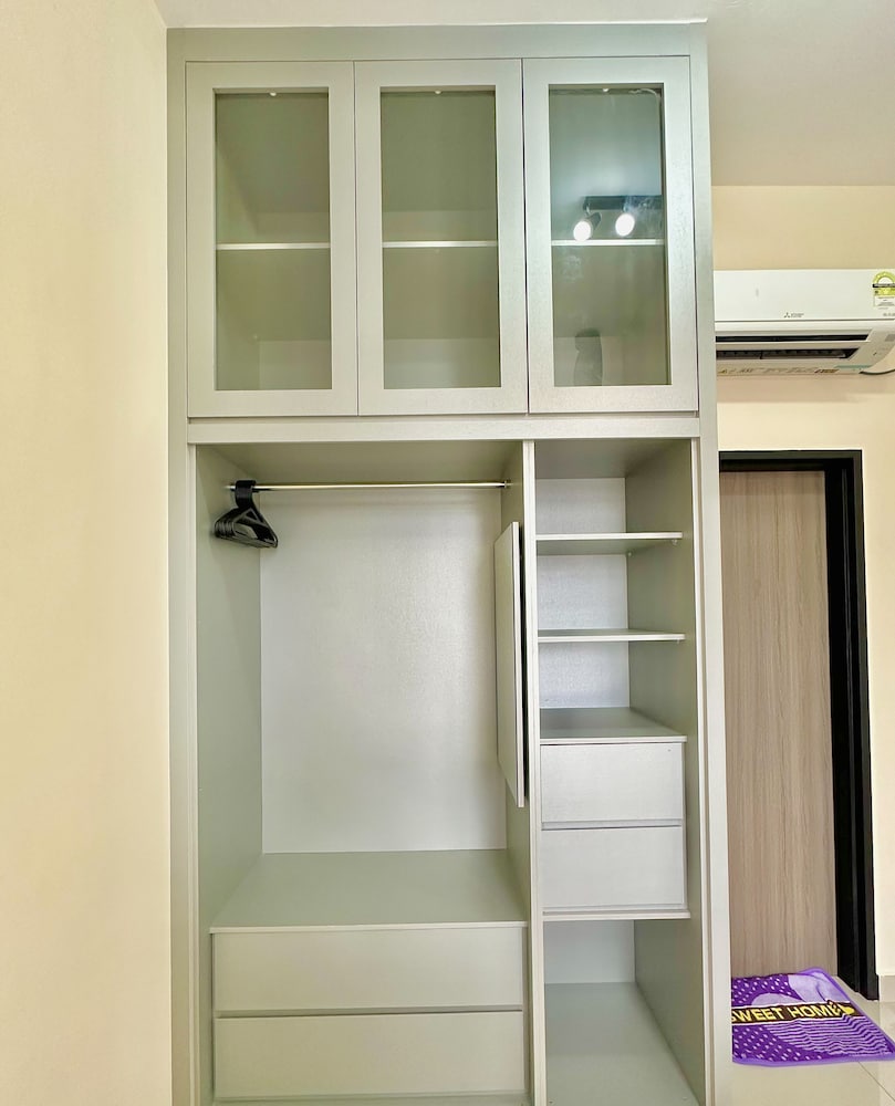 Comfort Apartment, 3 Bedrooms, City View