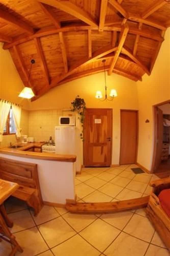 Superior Bungalow, 1 Bedroom, Lake View photo 2