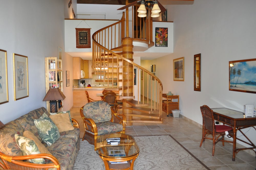 Suite, 2 Bedrooms, 2 Bathrooms photo 3