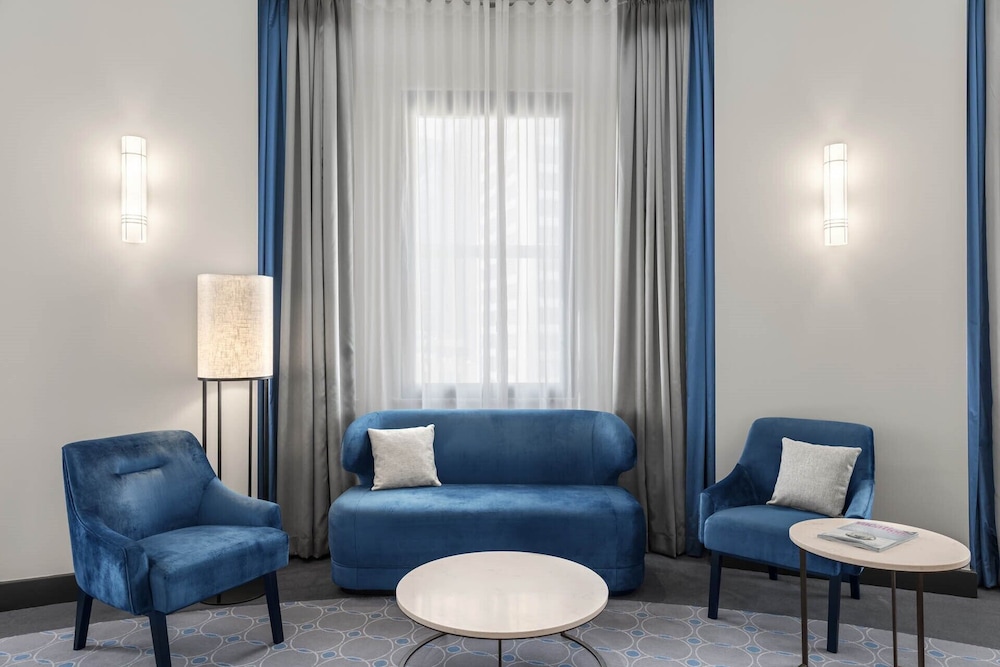 Paradox Studio Spa Suite