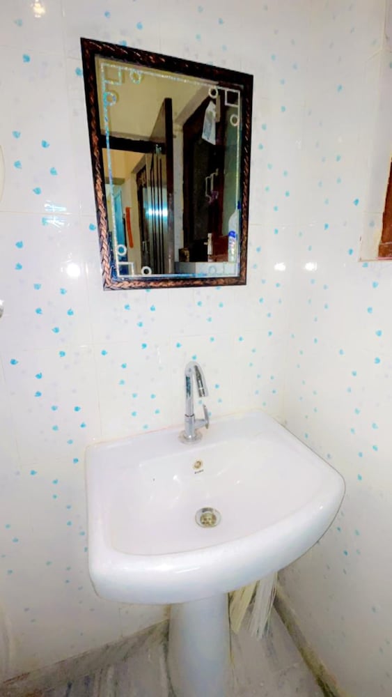 Deluxe Double Room - Photo 3