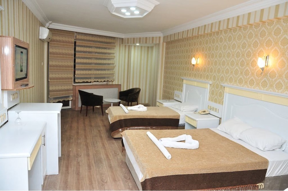 Triple Room photo 2