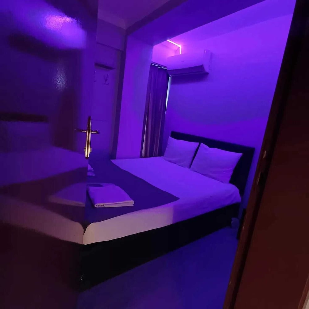 Economy Room photo 1