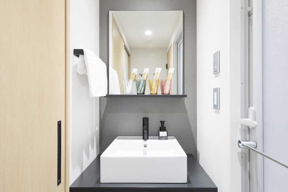Superior Triple Room - Photo 8