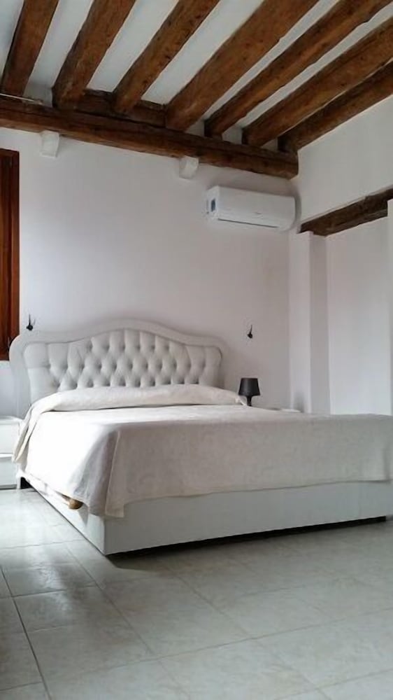 Standard Apartment, Annex Building photo 2