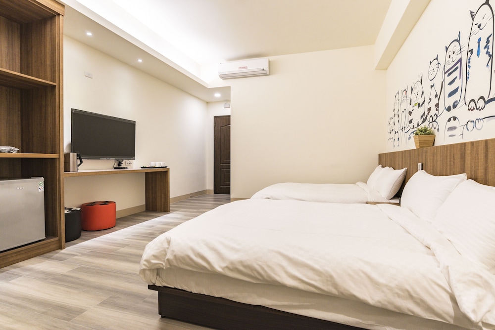 Family Quadruple Room - Photo 2