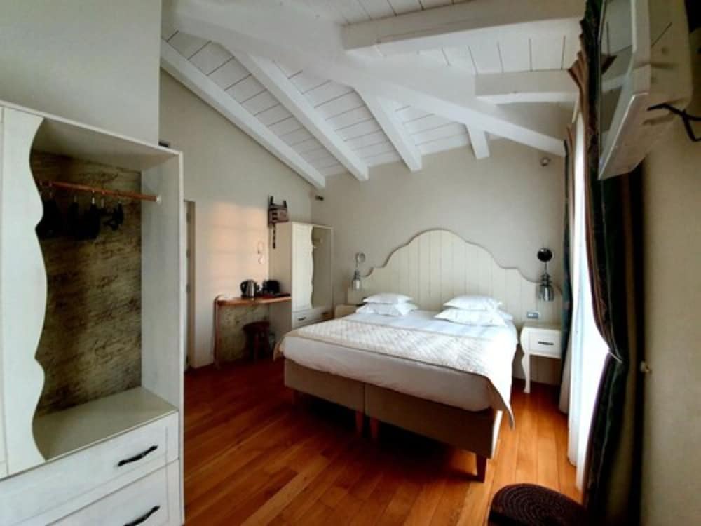 Suite, Sea View photo 2