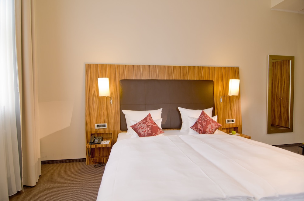Superior Double or Twin Room photo 2