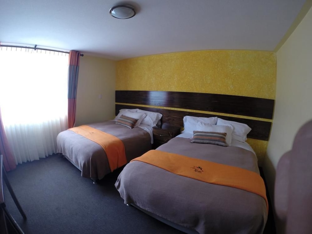 Twin Room, Multiple Beds photo 1