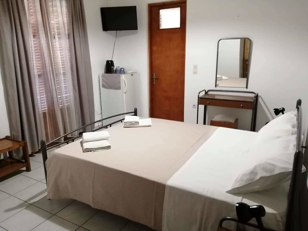 Twin Room, Balcony, Sea View photo 3