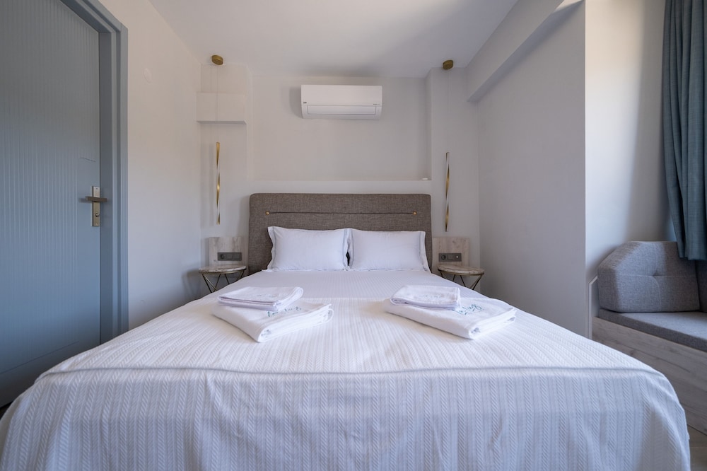 Deluxe Double Room, Sea View photo 1