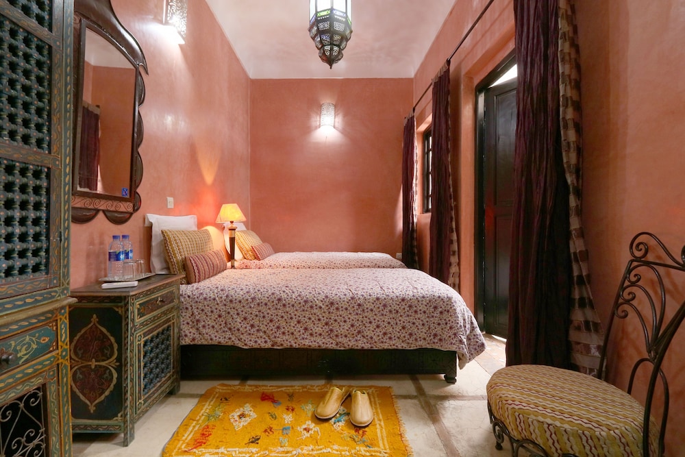 Standard Twin Room, Multiple Beds, Non Smoking