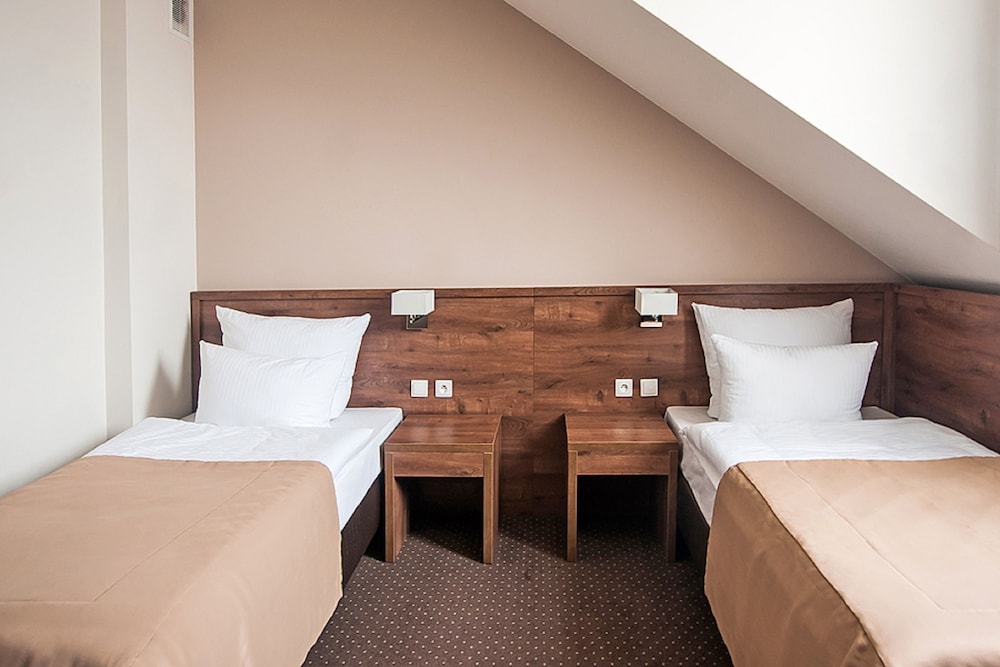 Double or Twin Room photo 3