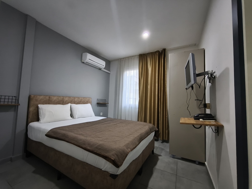 1+1 Room with Kitchen photo 3
