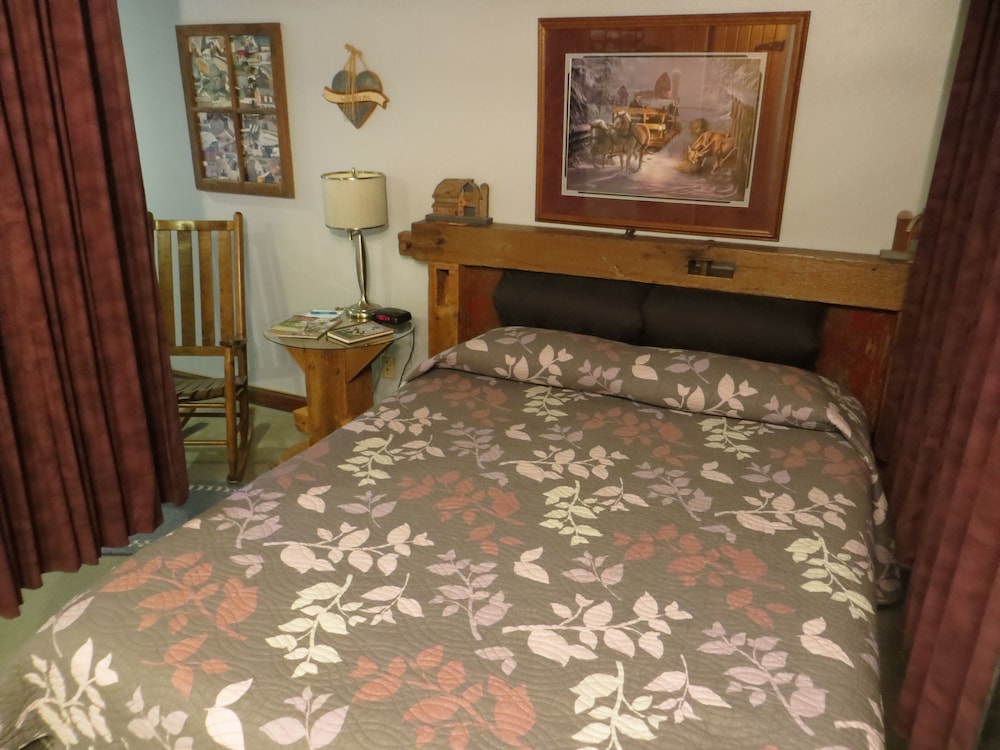 Standard Room, 1 Queen Bed (Cupola) photo 2