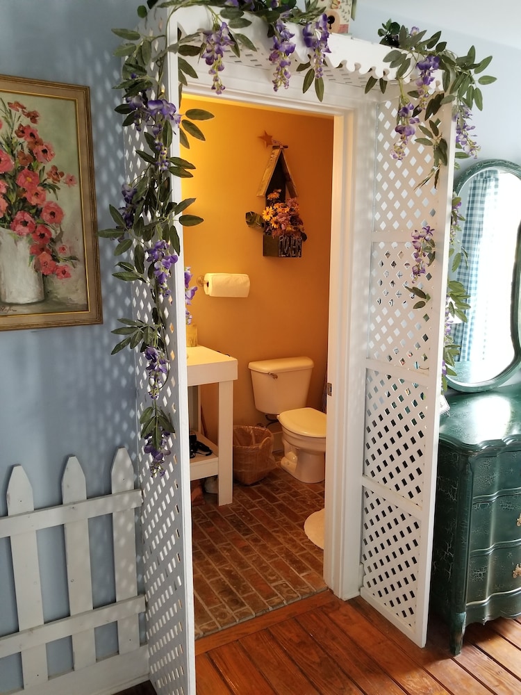 Garden Room photo 2