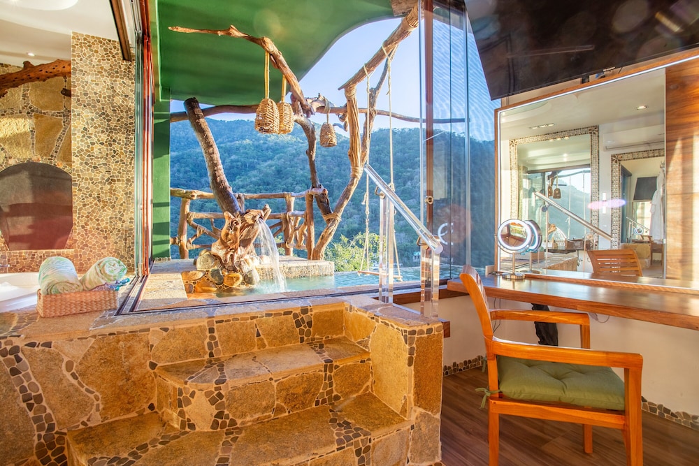 New Tower-eagle Love Nest Ocean View