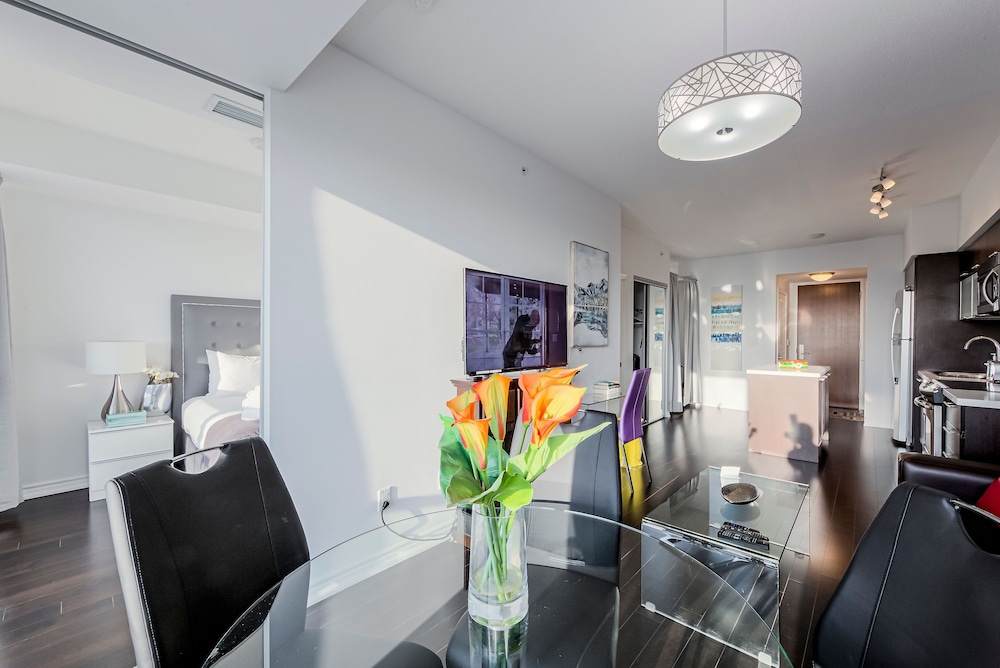 Family Size 2 Bedroom Fully Furnished Condo Sleeps 6, Parking Available, 3tvs, Foto 27