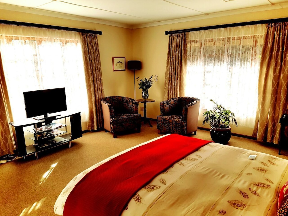Luxury Suite