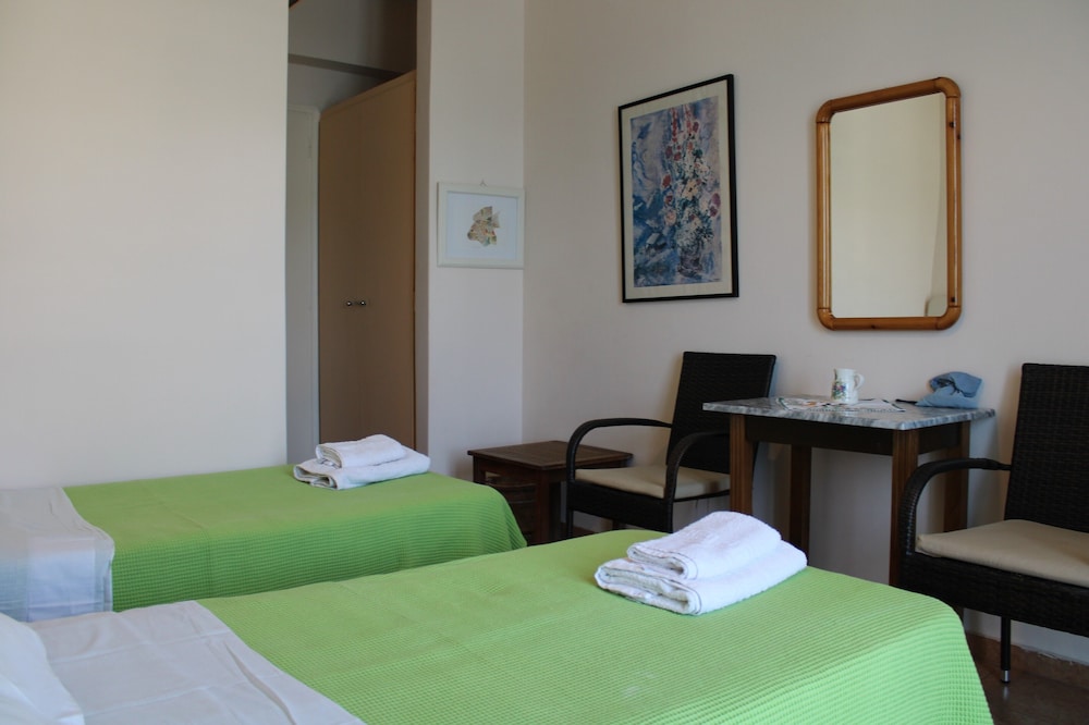 Double Room, Balcony, Sea View photo 3
