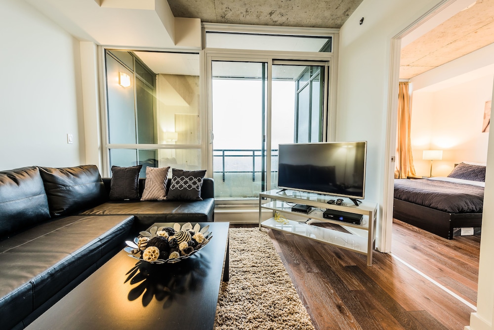 Gladstone Suites - Toronto Central, Photo 11