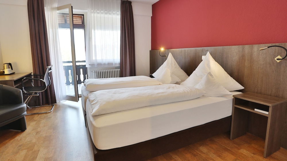 Double or Twin Room photo 1