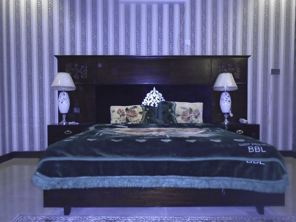 Deluxe Double Or Twin Room photo 1