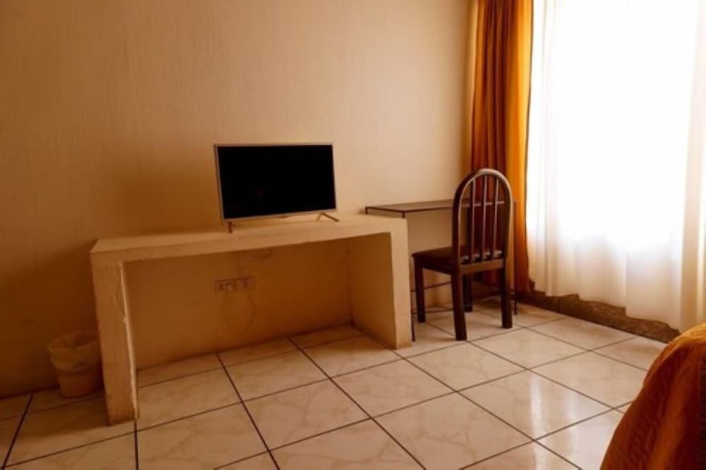 Double Room, 2 Double Beds, Non Smoking photo 3