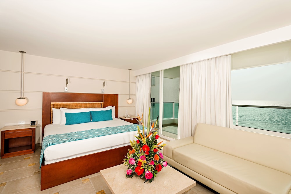 Superior Room, Ocean View - Photo 3