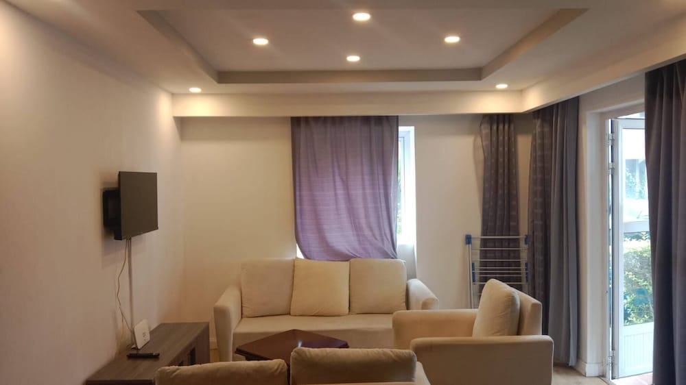 Apartment, 2 Bedrooms, Smoking, Terrace
