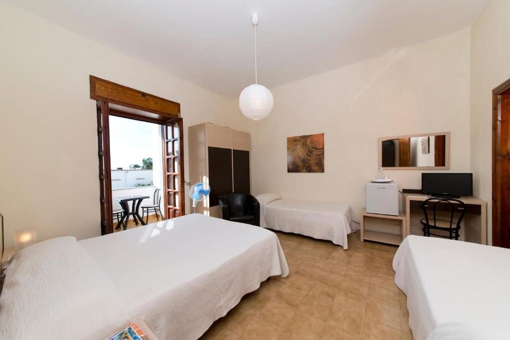 Triple Room, Annex Building photo 3