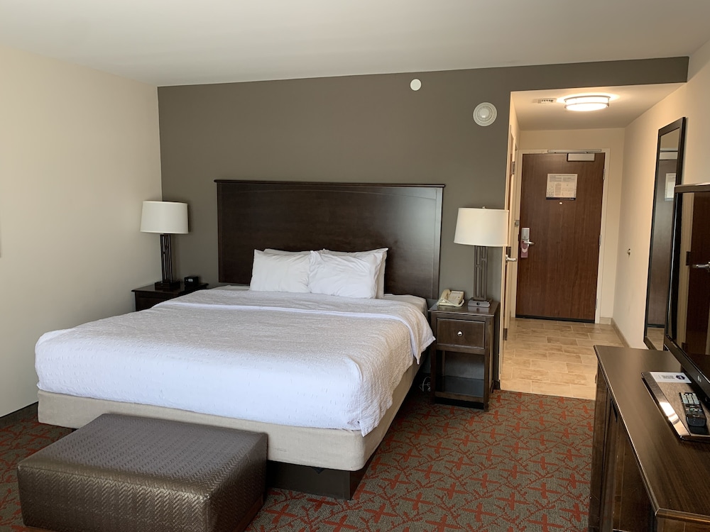 Room, Accessible, Non Smoking at Hampton Inn & Suites Lake Placid in Lake Placid
