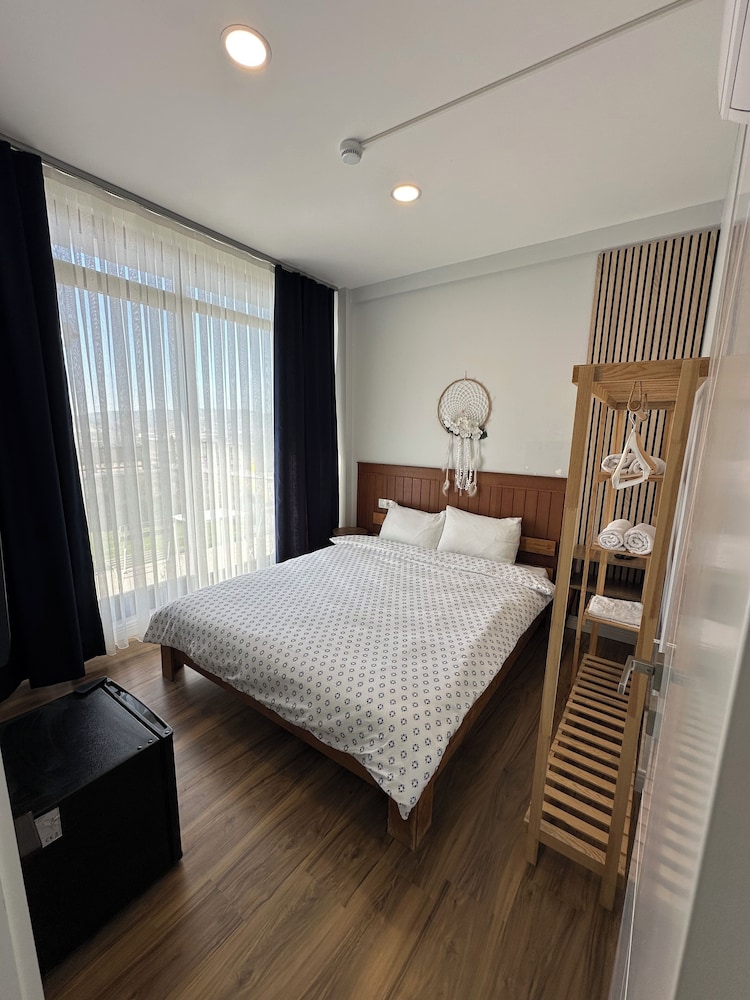 Standard Room, 2 Bedrooms photo 1