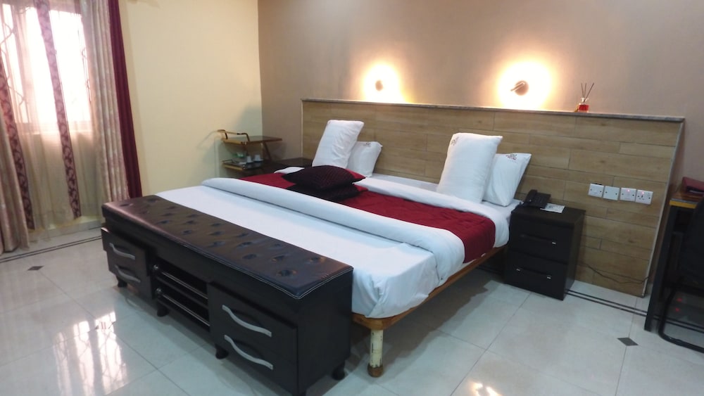 Deluxe Double Room photo 3