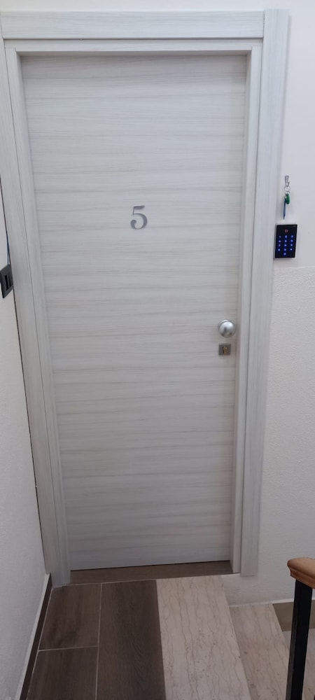 Standard Triple Room photo 2