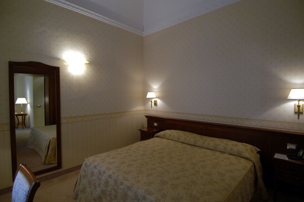 Junior Double Suite photo 1