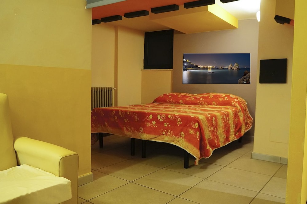 Basic Apartment, 1 Bedroom photo 1