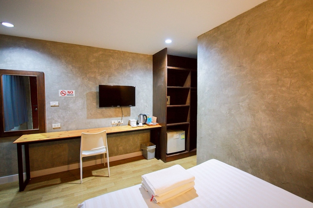 Chamber photo 3
