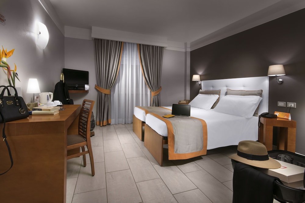 Comfort Room, 2 Twin Beds, Non Smoking photo 1